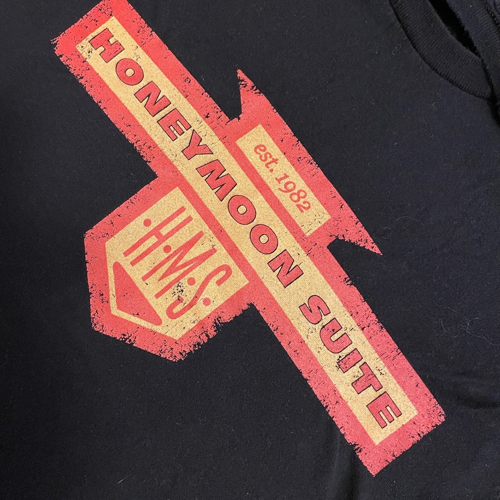 Honeymoon Suite Tee